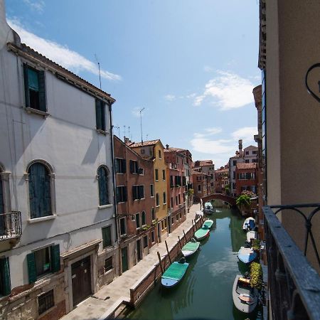 Appartamento Delle Vele Veneza Exterior foto