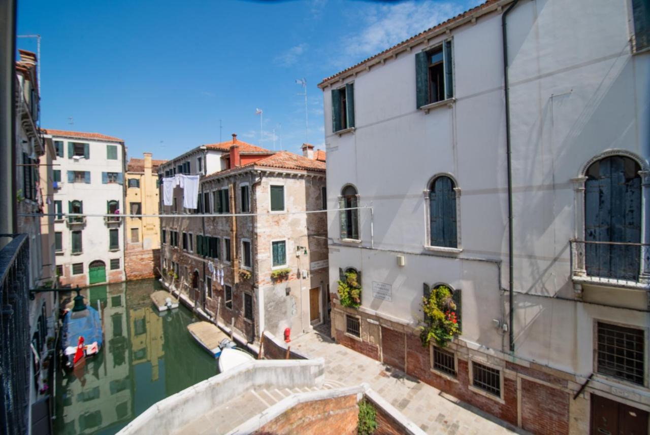 Appartamento Delle Vele Veneza Exterior foto